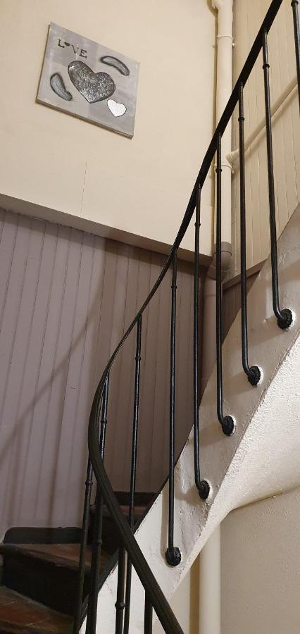 Apartamento Au Coeur De La Barbacane ! Apt Avec Climatisation Carcasona Exterior foto